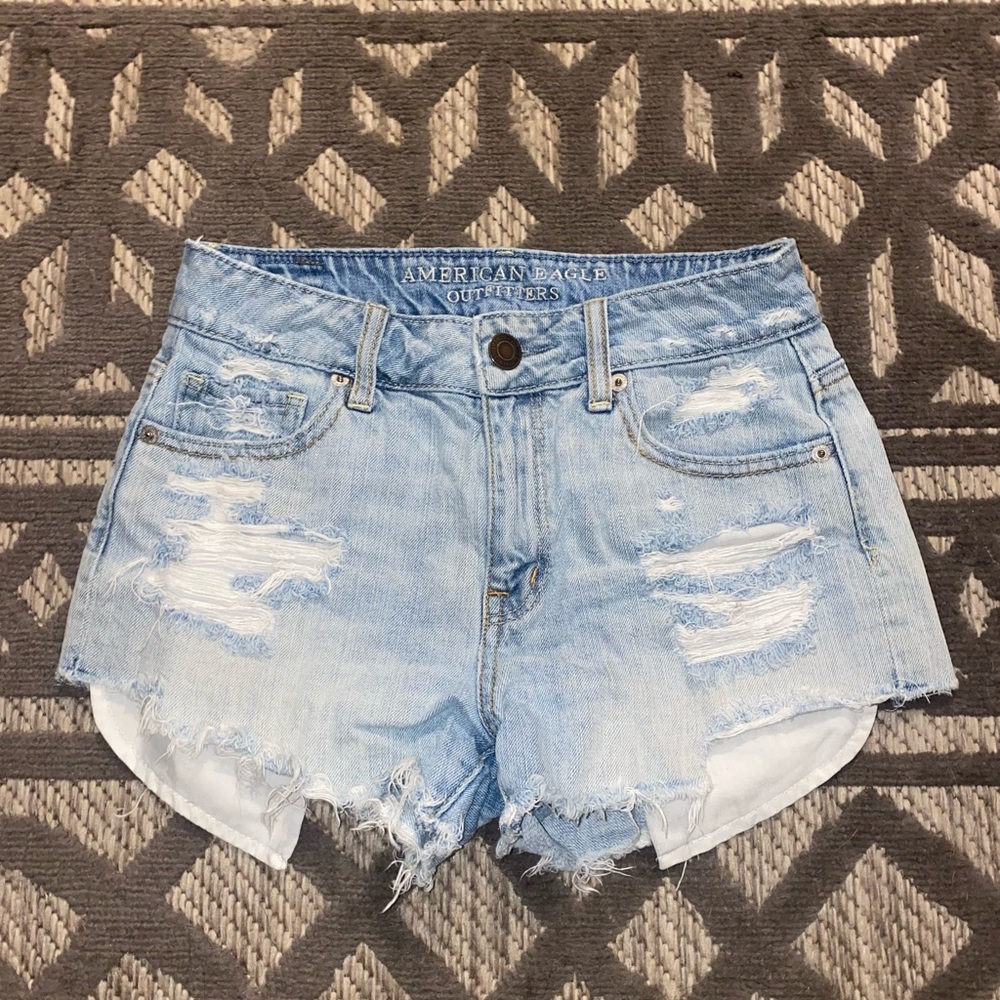 American Eagle High-Rise Festival Shortie